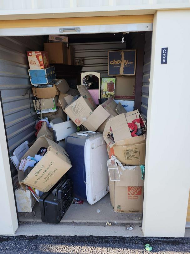 Storage Unit Auction in Apache Junction, AZ at Anytime StorageApache